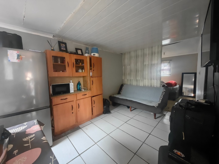 4 Bedroom Property for Sale in Beacon Valley Western Cape